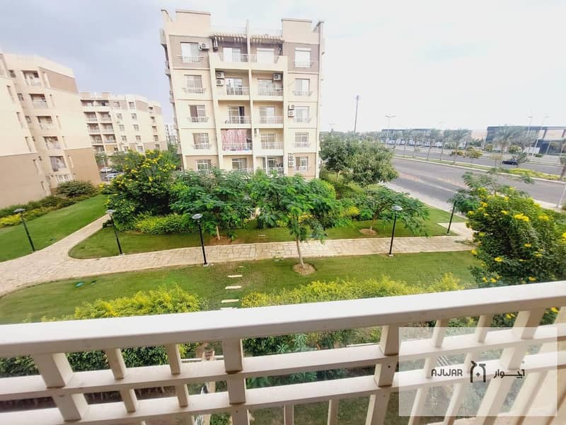 8 419d55ef-7d9a-4b1d-b350-476beb7a341c. jpg