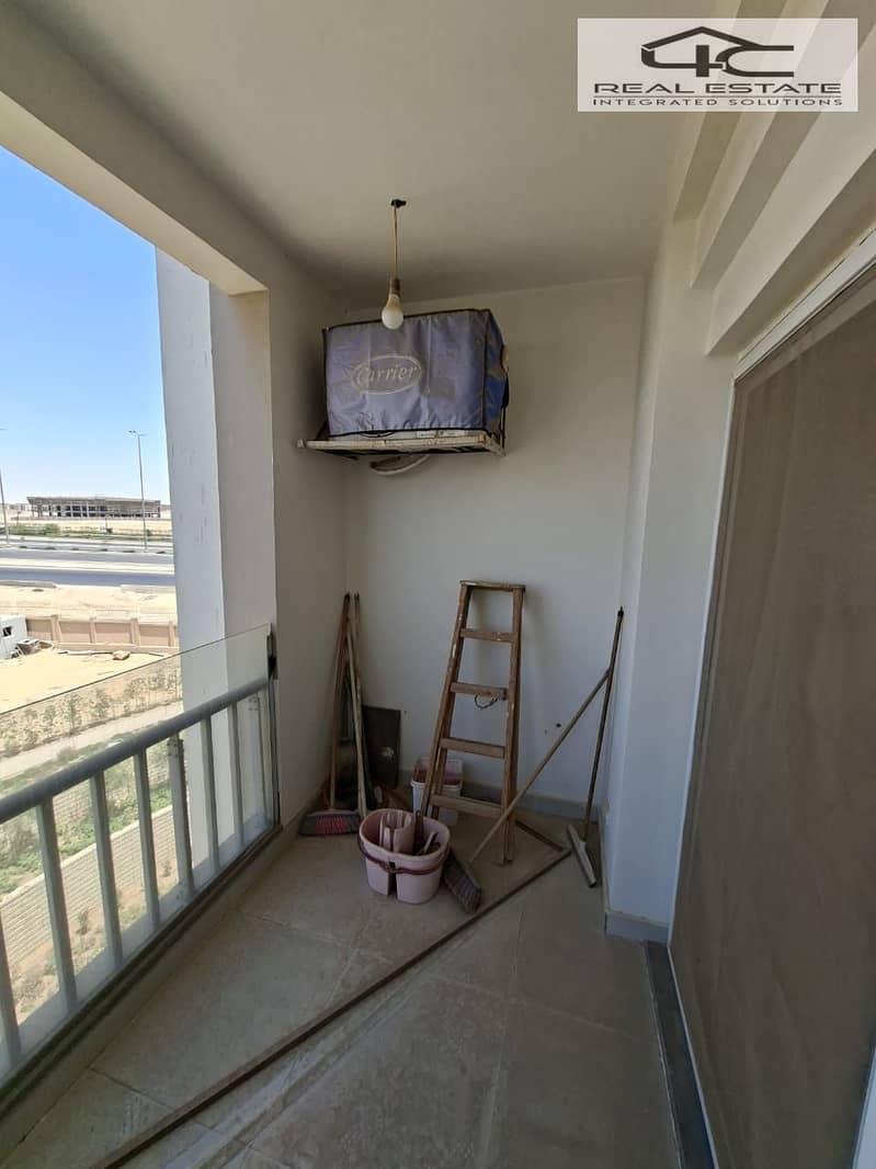 5 WhatsApp Image 2025-12-17 at 1.43. 15 PM. jpeg