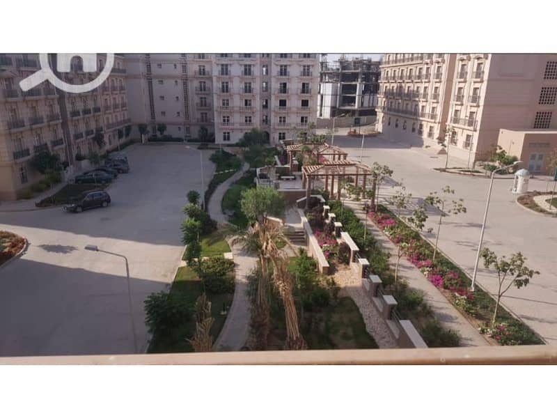 13 c31b9e54-d3a0-4e00-b0e3-1c7dd6403eb8. jpg