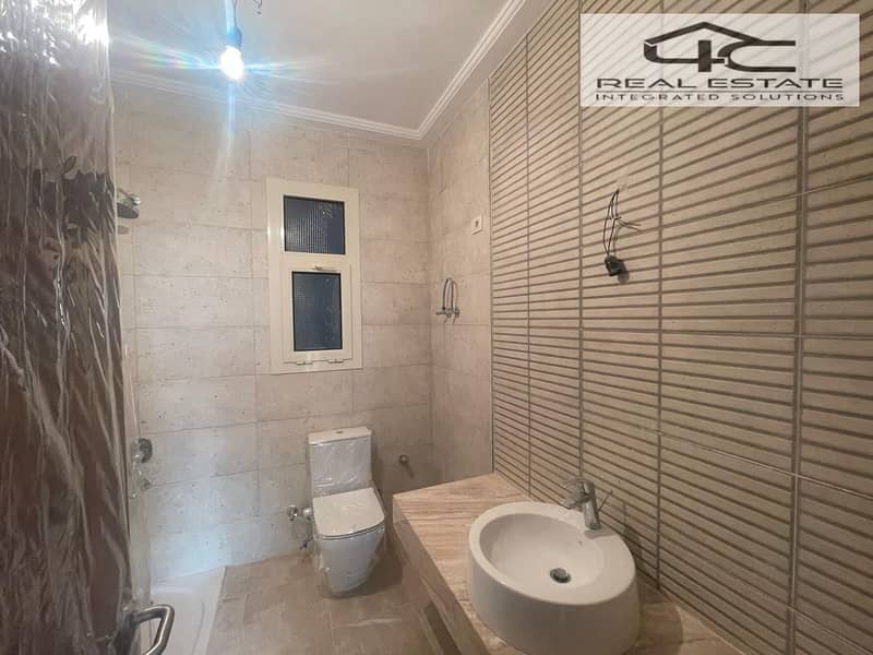 9 WhatsApp Image 2025-12-18 at 13.36. 05 (1). jpeg