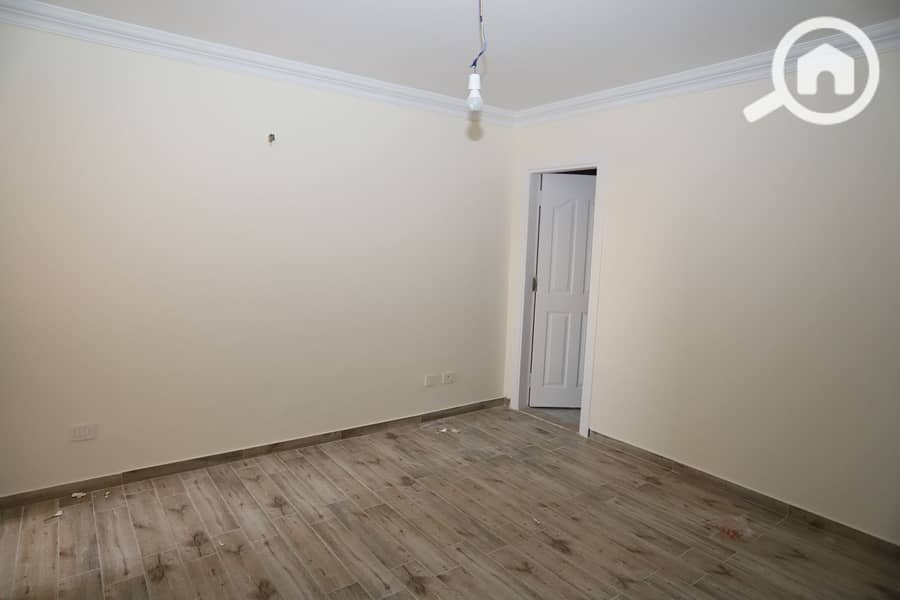 4 WhatsApp Image 2025-12-13 at 6.55. 42 PM (2). jpeg