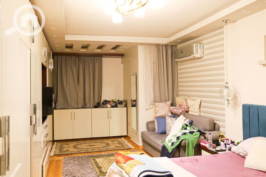 11 Untitled-2_0004_WhatsApp Image 2025-12-15 at 5.56. 17 PM. jpg