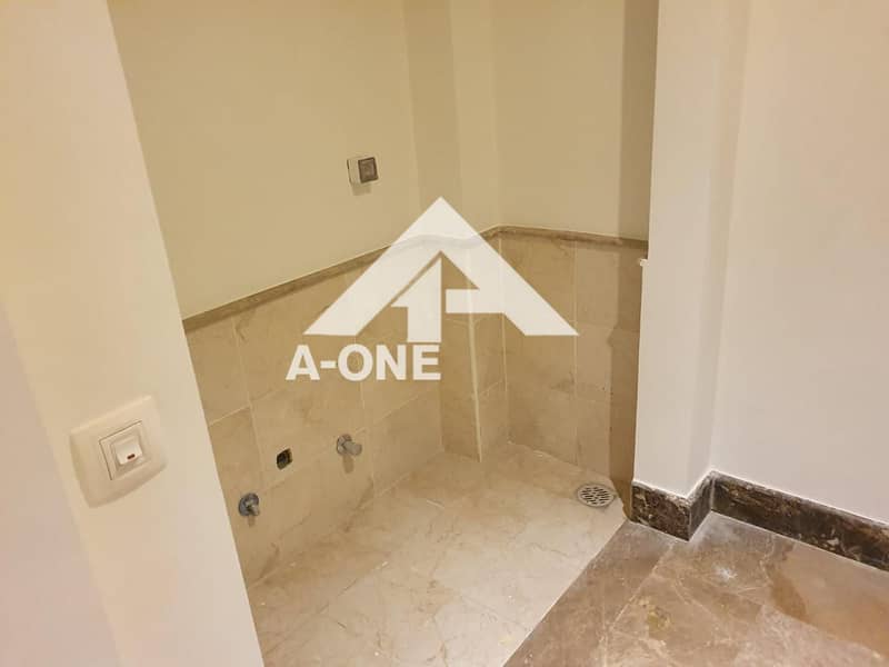 7 41f077a5-4b8a-4dc4-ba4d-697d4ed9b655. jpg