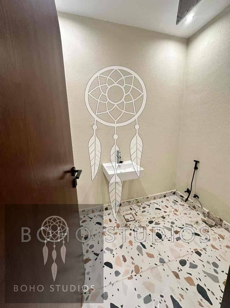 11 09de9830-55f5-47e3-8fc2-3b70f3c8ee29. jpg