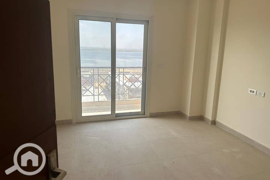 4 Untitled-1_0005_WhatsApp Image 2025-12-16 at 10.23. 09 PM (2). jpg