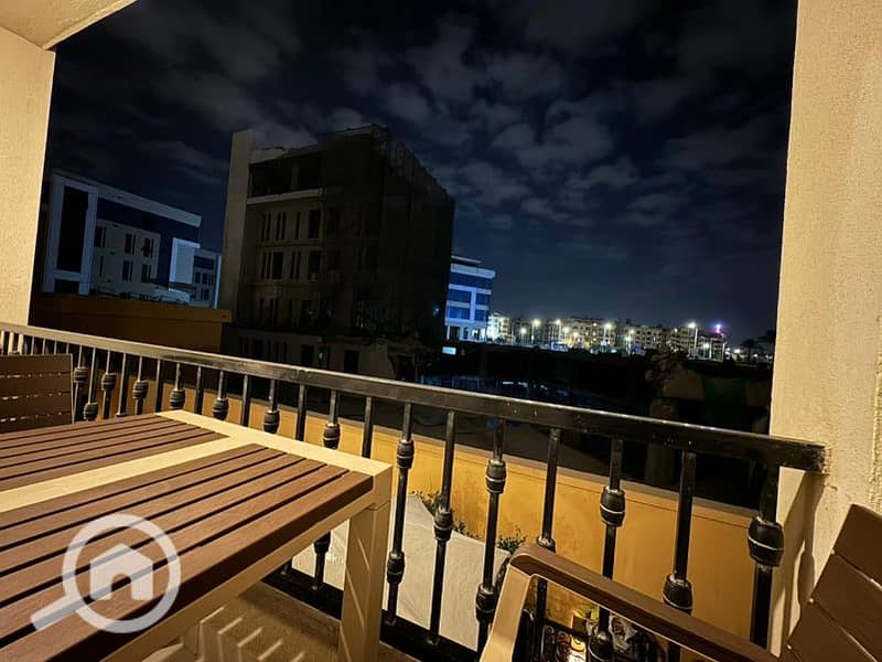 2 53d0bb32-0075-4e17-b6d3-6c3bd6f2e42b. jpg