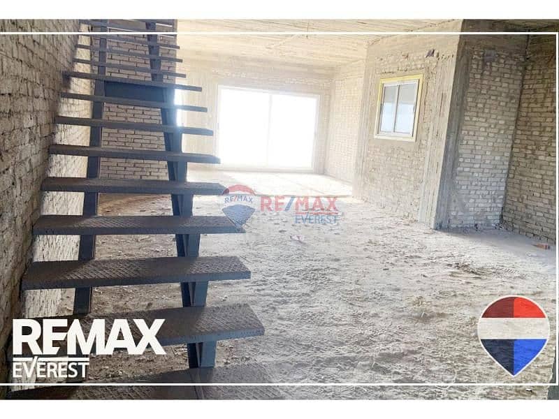 2 e4c468e0-16bc-44db-ad67-d40a67bf618d. jpg