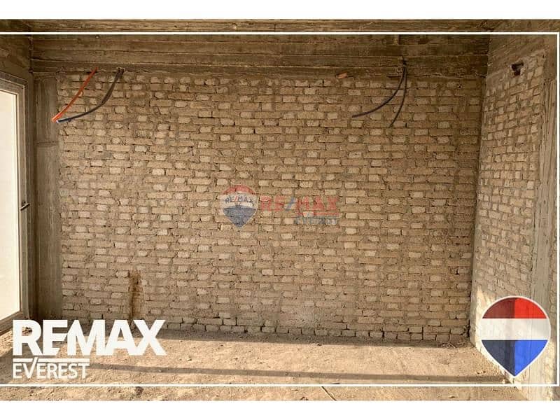 9 ebf2bb3c-22a4-4361-8e00-6a138078efac. jpg