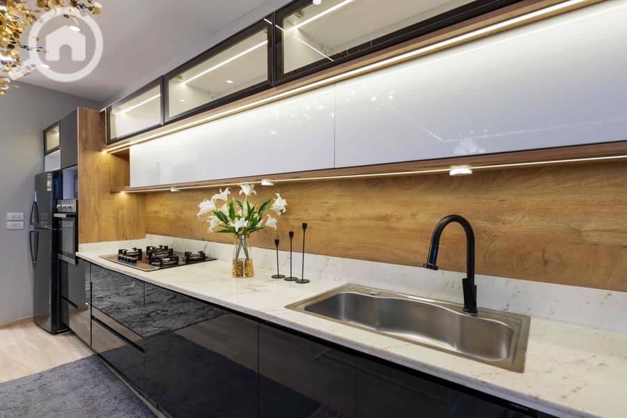 12 0c592325-c159-417e-9adc-87904dca3cf4. jpg