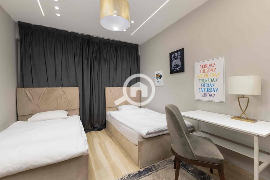 15 a4417a05-7b23-4c5a-9642-2d94110c43a6. jpg