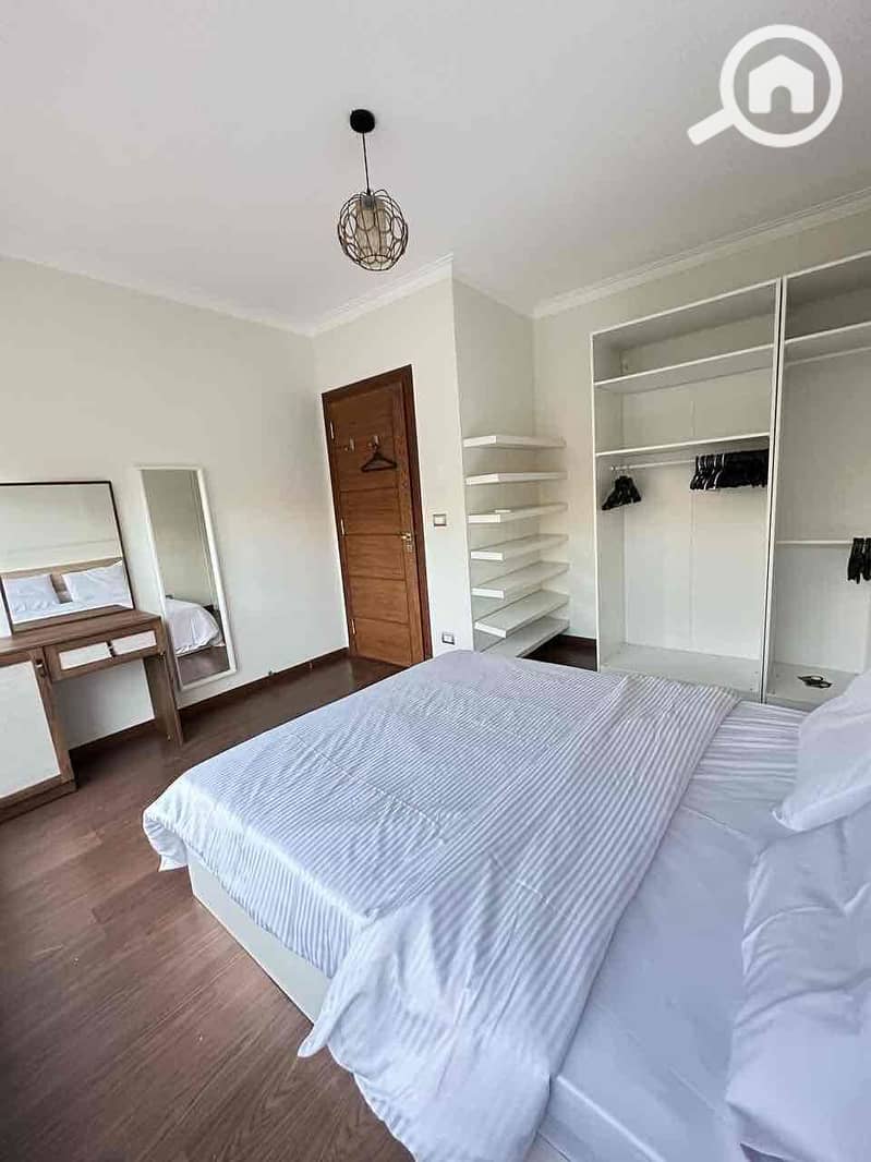 14 ff25377e-e917-4a7f-b94f-00463e7a5249. jpg