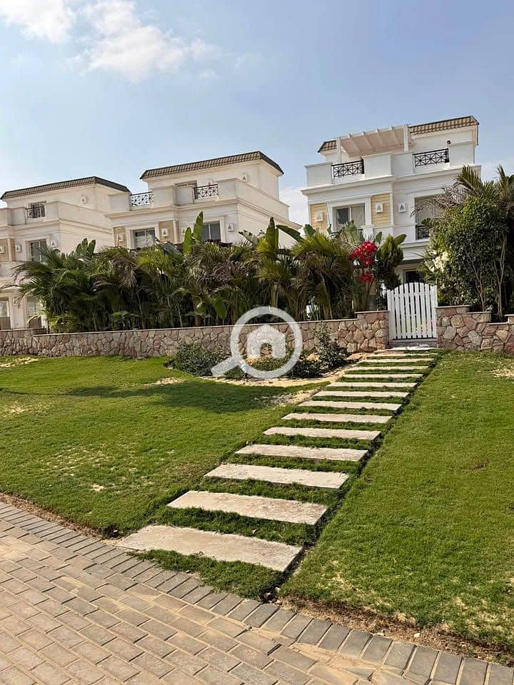 7 594078290_1367448988410432_9126782503981636450_n. jpg