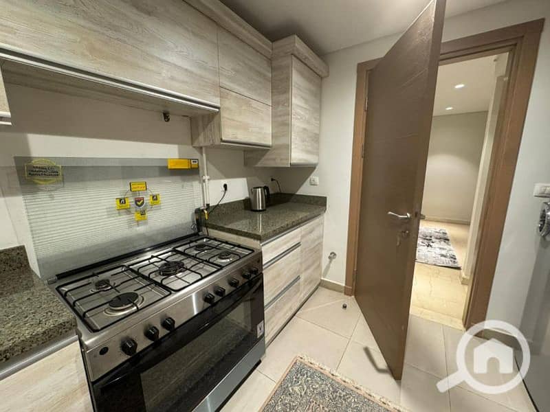 6 88ec1721-cdcd-4a7b-9d04-68937383eb45. jpg