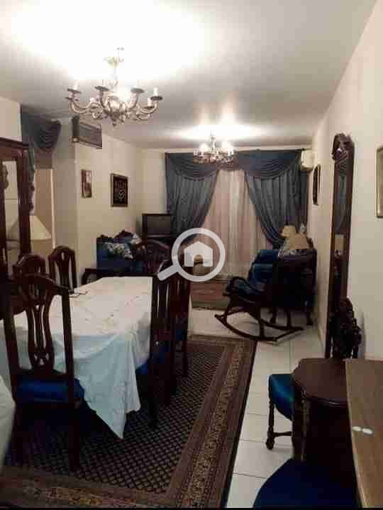 1000729905. jpg 1000729905. jpg