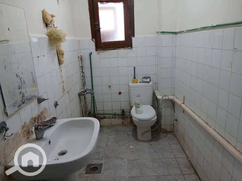 3 WhatsApp Image 2025-12-18 at 20.57. 12. jpeg