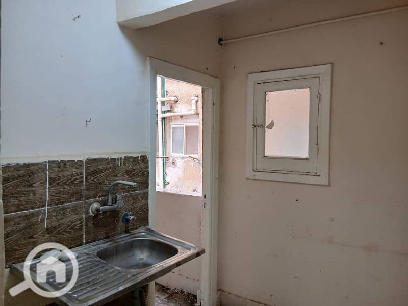 6 WhatsApp Image 2025-12-18 at 20.59. 10 (3). jpeg