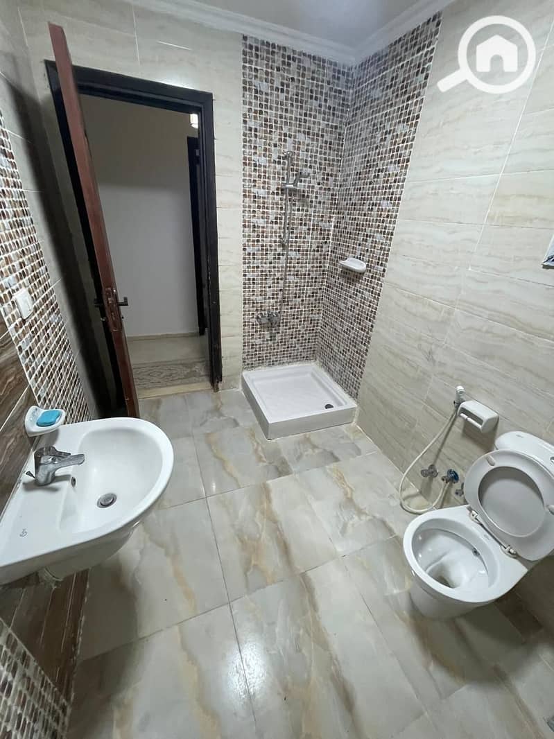 9 WhatsApp Image 2025-11-01 at 4.52. 45 PM (4). jpeg