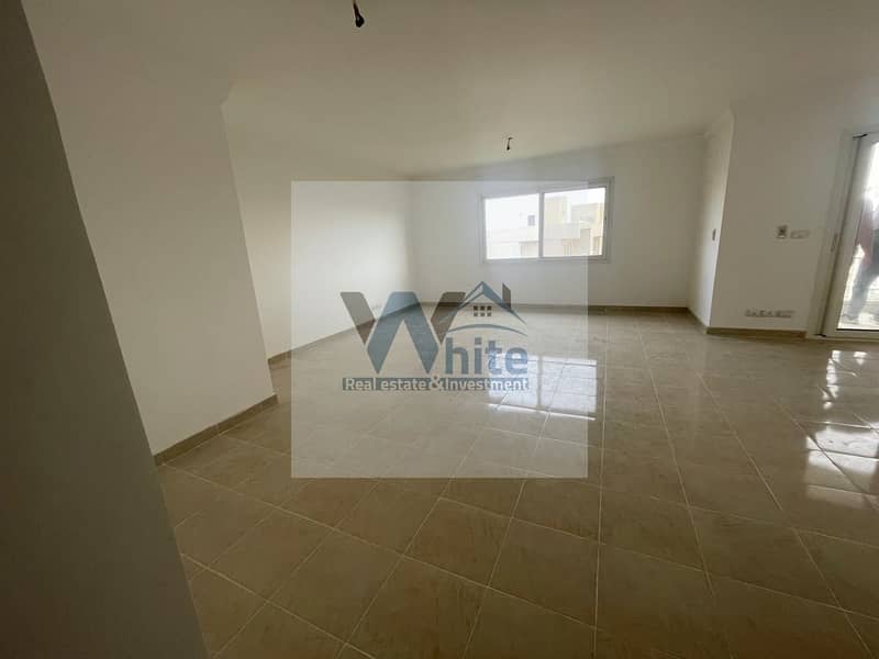 6 83245e8a-37b9-4351-b33e-88564baa27a7. jpeg