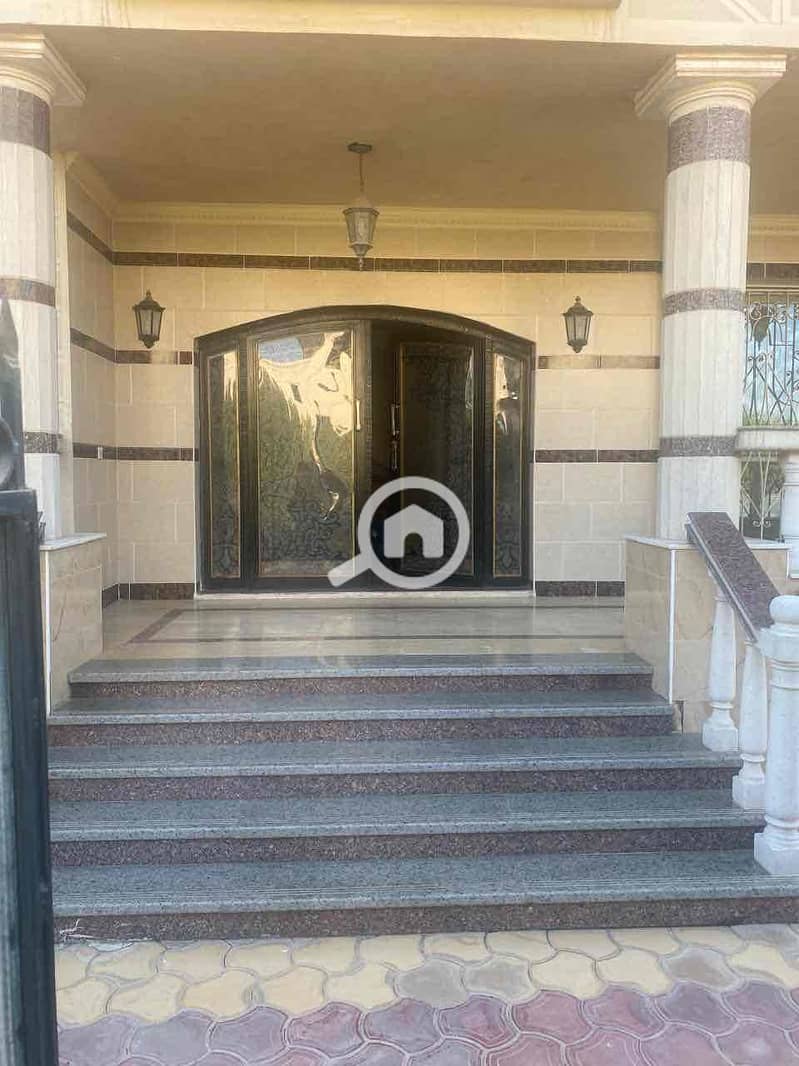 15 19ecdb0f-186c-4b41-a3a8-14176c3ca4b9. jpg