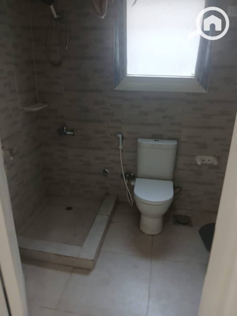 10 IMG-20251218-WA0016. jpg