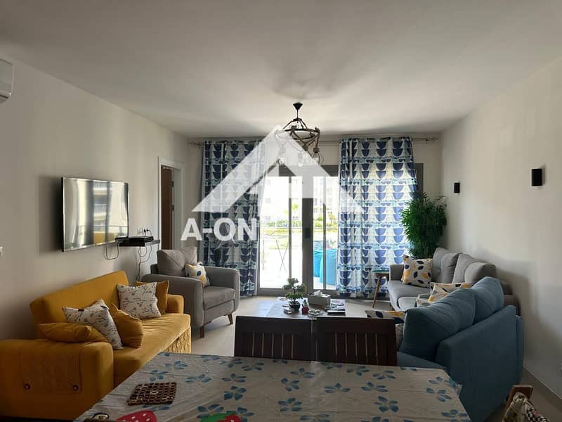 4 a28c9c3c-0962-41d4-a8af-edf403c02a5a. jpg