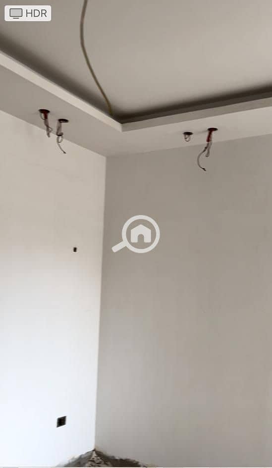 2 WhatsApp Image 2025-12-18 at 10.34. 22 PM44r. jpeg