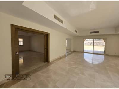 4 Bedroom Villa for Sale in Mokattam, Cairo - WhatsApp Image 2025-12-18 at 7.21. 16 PM (1). jpg 4 Bedroom Villa for Sale in Mokattam, Cairo - WhatsApp Image 2025-12-18 at 7.21. 16 PM (1). jpg