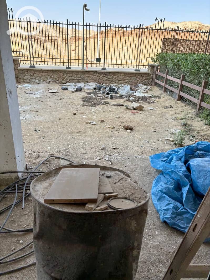 6 WhatsApp Image 2025-12-18 at 10.31. 10 PMeede. jpeg