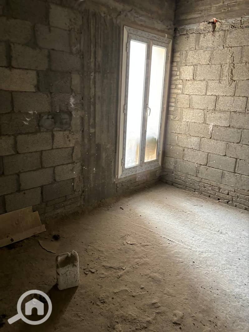 12 WhatsApp Image 2025-12-18 at 10.31. 08 PM45. jpeg