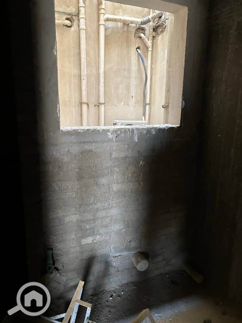 17 WhatsApp Image 2025-12-18 at 10.31. 06 PMeje. jpeg