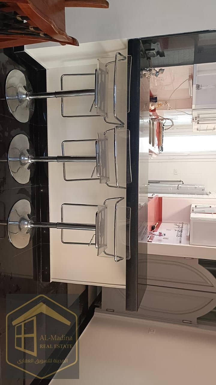 11 WhatsApp Image 2025-12-16 at 20.39. 27. jpeg