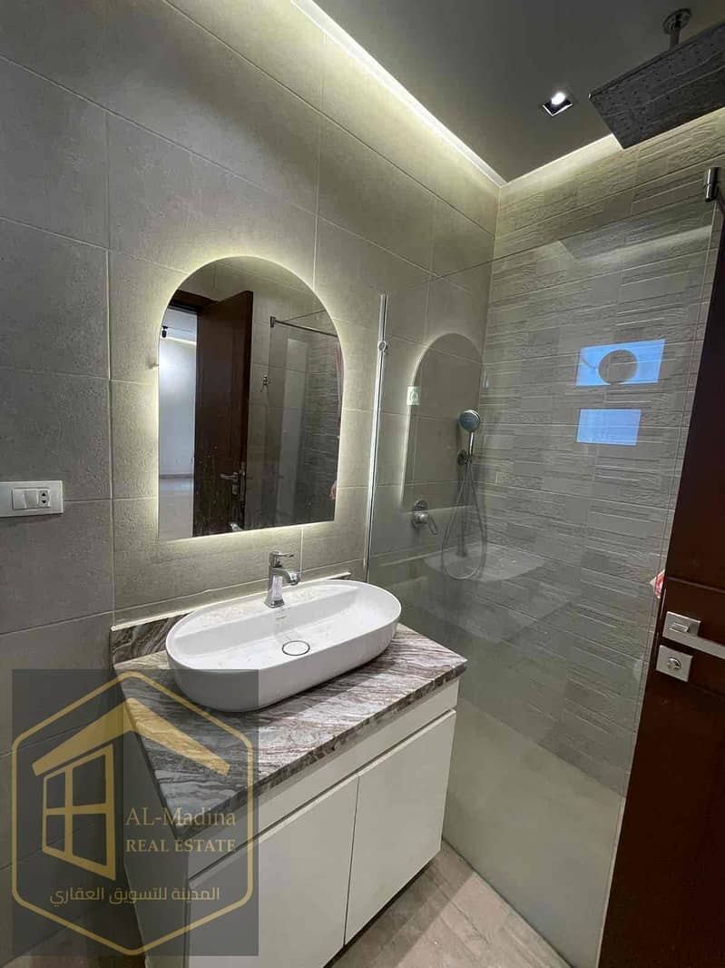 2 ef48deab-2c1f-4d71-9e7c-4b710e5225ae. jpg