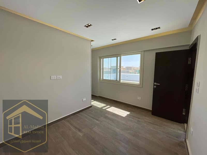 3 c747cab4-8cc8-4ec9-8b62-25a2e736231f. jpg