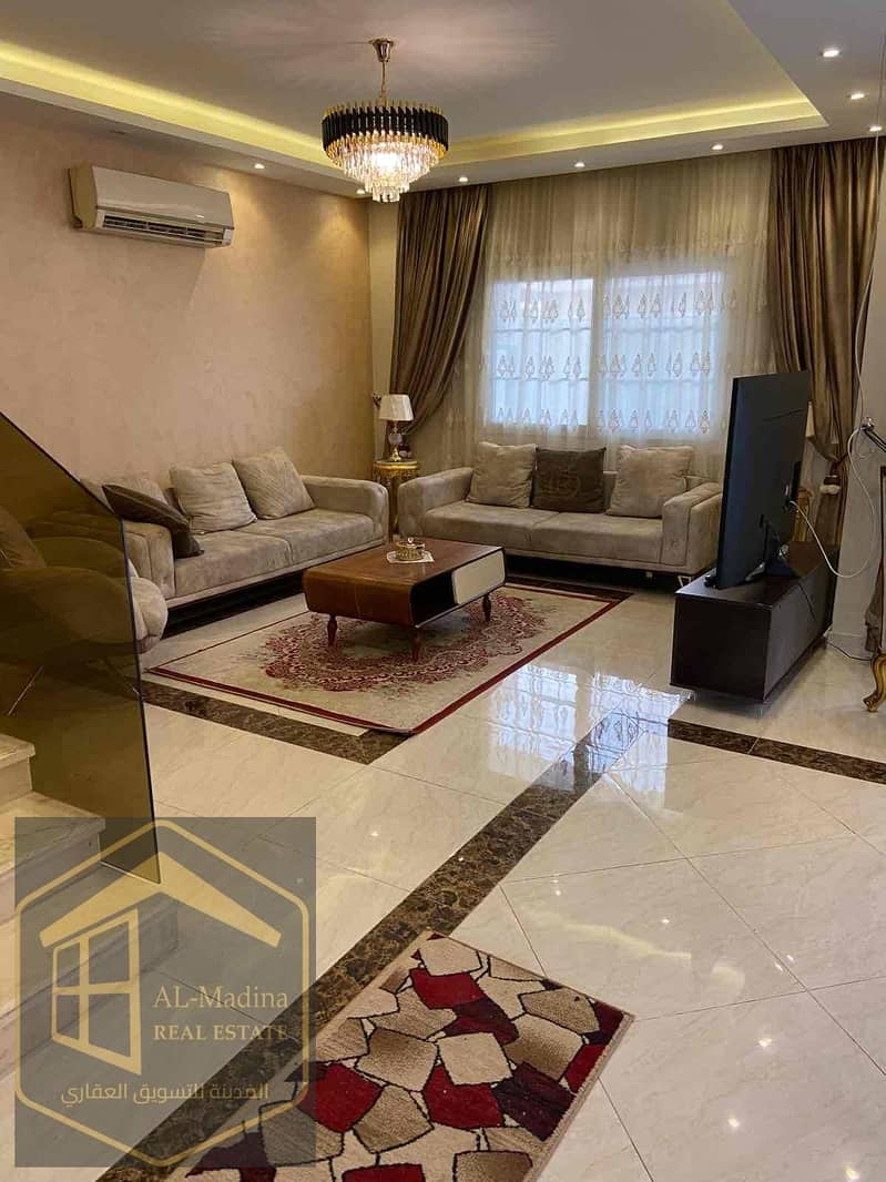 4 d514b30b-950c-41e8-90af-106b097cf96c. jpg