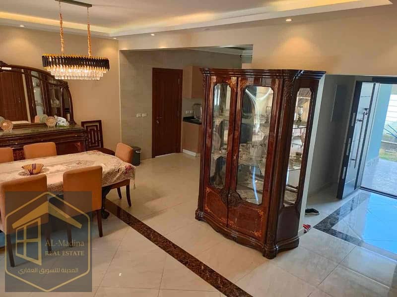 6 b42e75c5-99a8-4b8b-bc3d-b007da0012f9. jpg