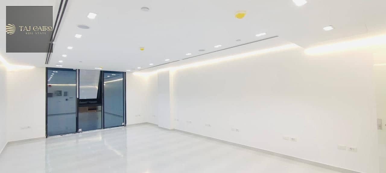 4 WhatsApp Image 2025-12-17 at 4.15. 39 PM (1). jpeg