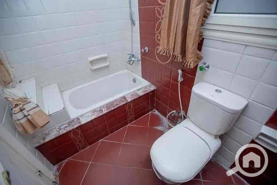 14 048515a5-5d7e-4345-a5db-6bcbddf3ccc8. jpg