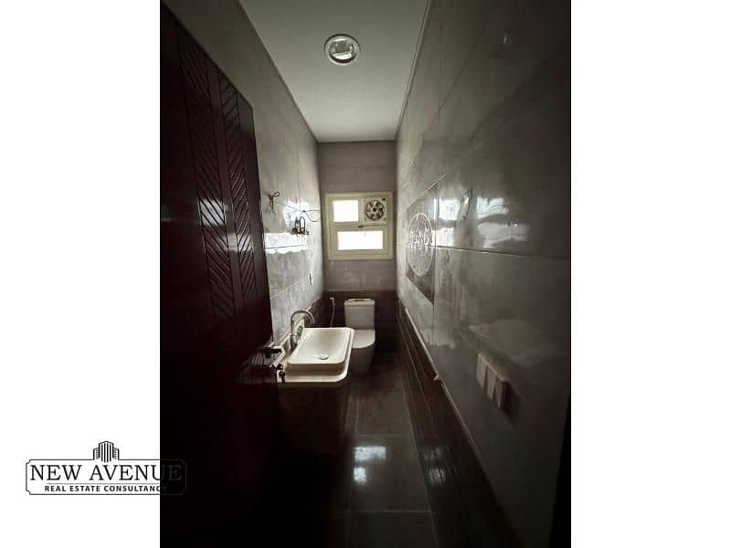 10 WhatsApp Image 2025-12-18 at 8.29. 36 PM (1). jpg