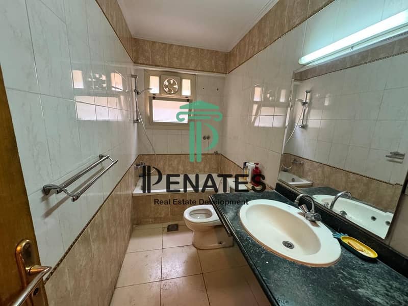 13 WhatsApp Image 2025-09-16 at 16.28. 36_d5689f5b. jpg