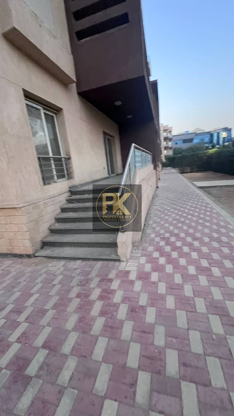 10 WhatsApp Image 2025-12-12 at 1.36. 20 PM. jpeg