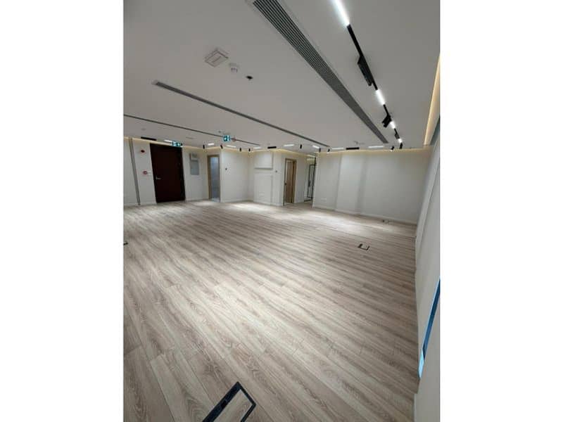 4 89980dd9-f585-4704-878a-07066bab6bed. jpg