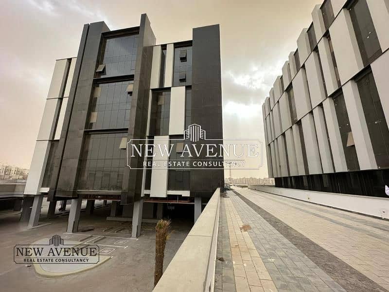 2 f938fd92-0b0f-40a0-8a2d-2b1278510fd6. jpg