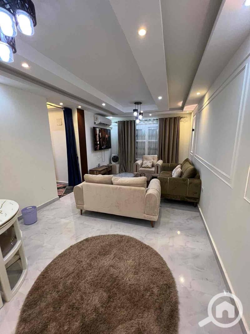 2 e6f1a56d-3dff-4886-bd29-a9462bd8ad0d. jpg