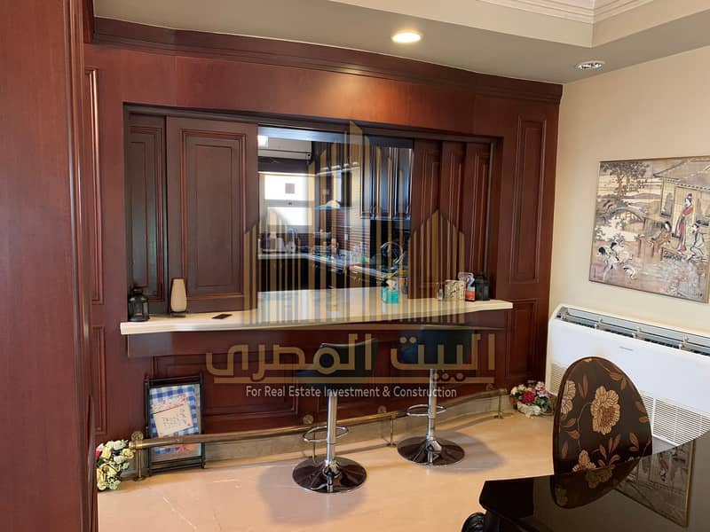 5 units-16921693913403. jpg