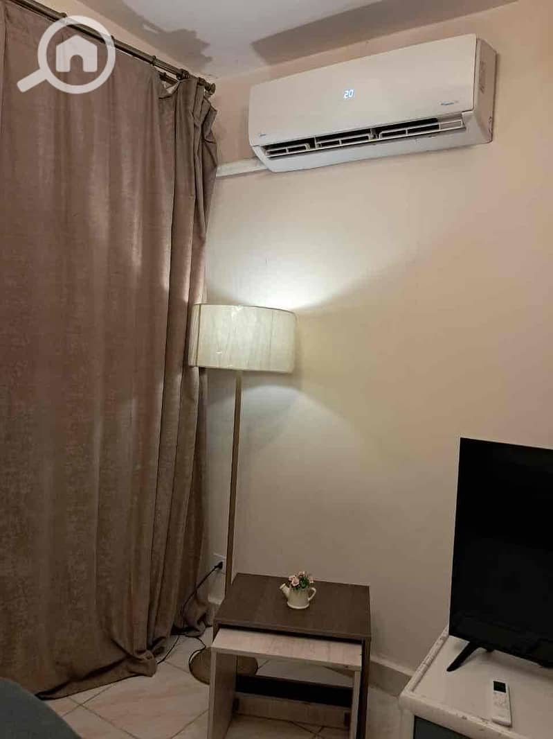 7 8500ea33-e8f8-4eaf-ab16-de76c7862f25. jpg