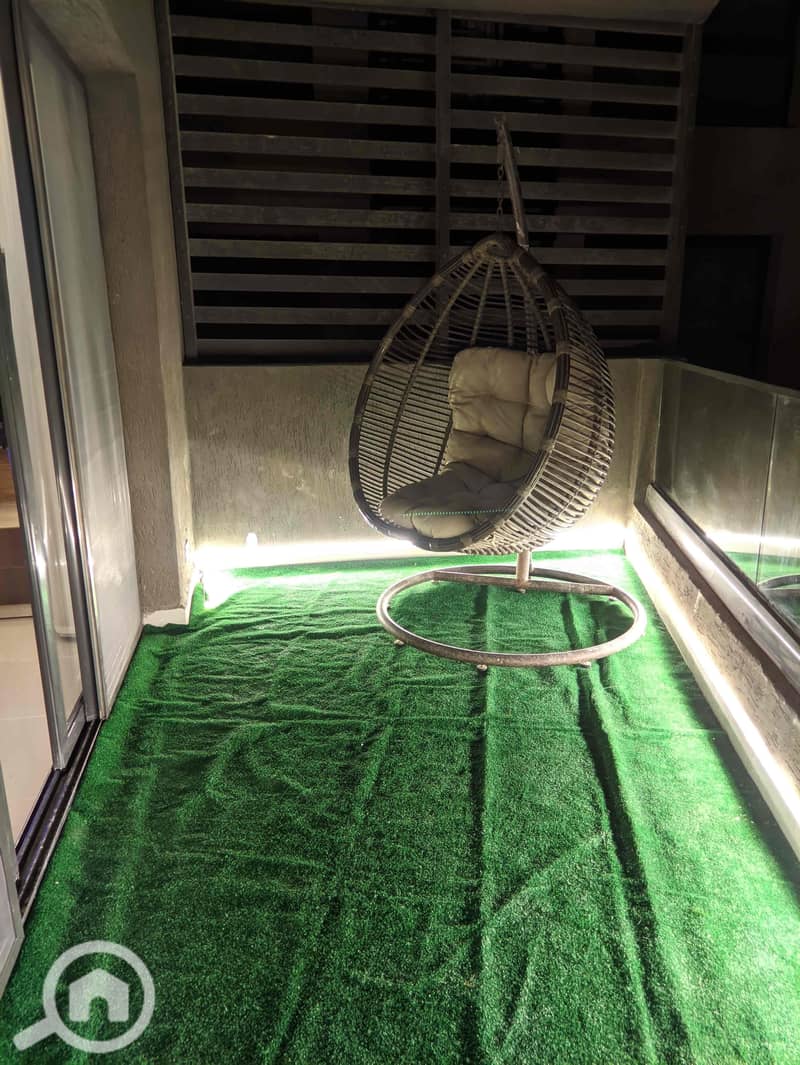 9 5a28a92b-223c-4594-b6e4-d8a837652864. jpg