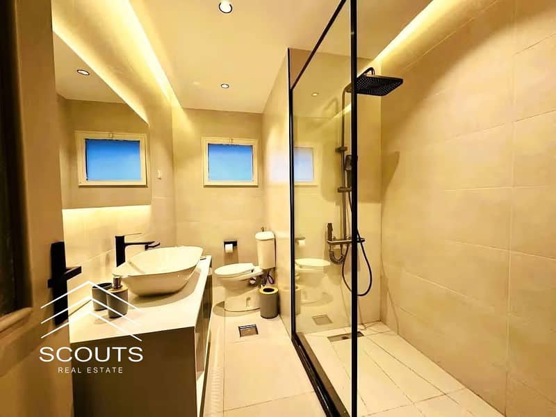 10 73fe4457-ac68-49dc-8055-2d8d9650c602. jpeg