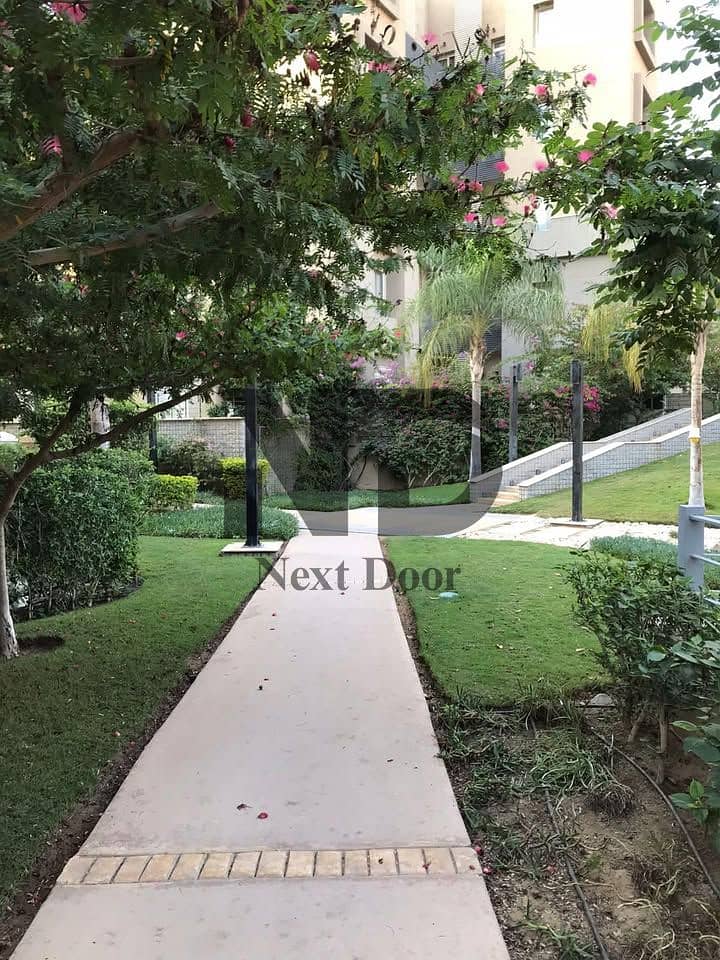 8 489574112_9459945514042174_8740888555340348394_n. jpg