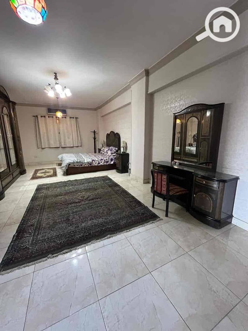 10 81c24e89-bd7e-4a5d-a5fe-13603177ee19. jpg