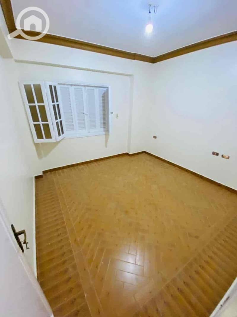 6 1368dd15-b725-49d7-b368-c2a2e7c56817. jpg